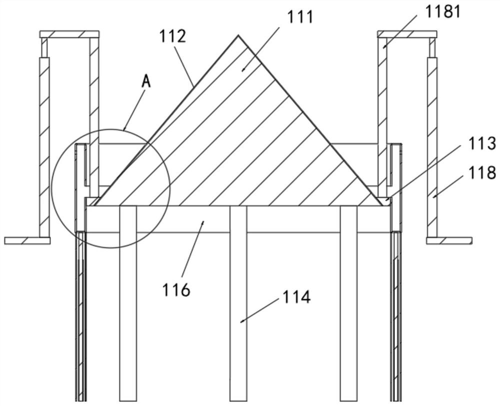 Electric automatic spraying device