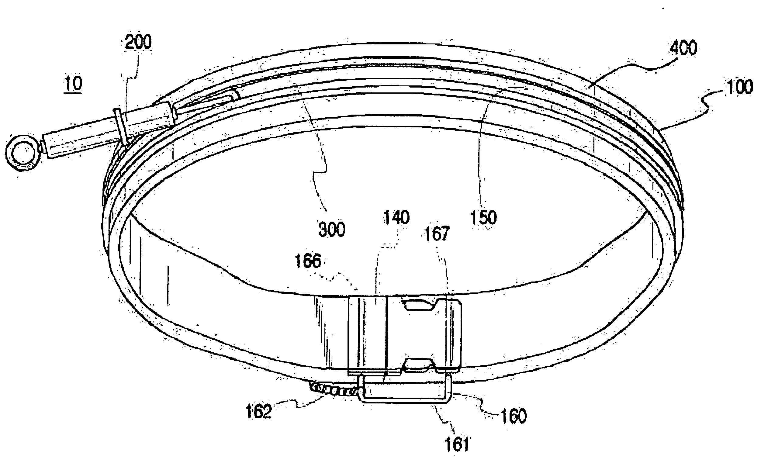 Tangle-proof collar assembly