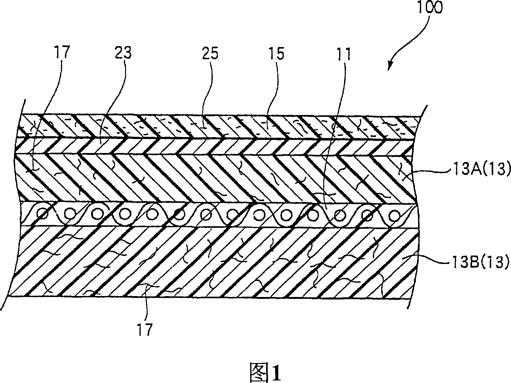 Paper transporting felt and press apparatus of paper machine having the paper transporting felt