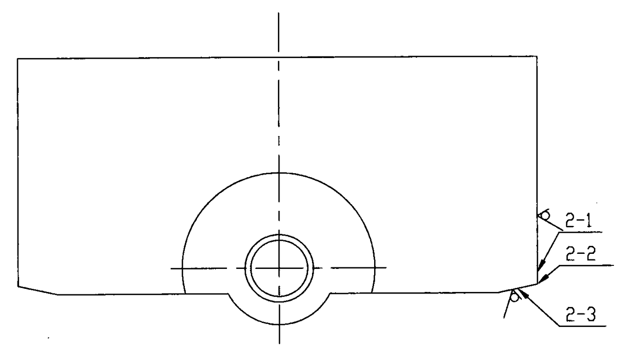 A rotating assembly that effectively reduces the staggering amount of the pedal valve