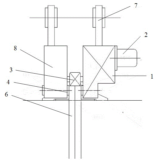 Hydraulic multi-axis screwing device for flange bolts