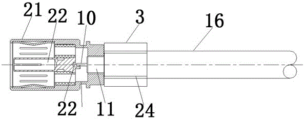 Compression-resistant type coaxial cable for improving shielding effect, and connection method thereof