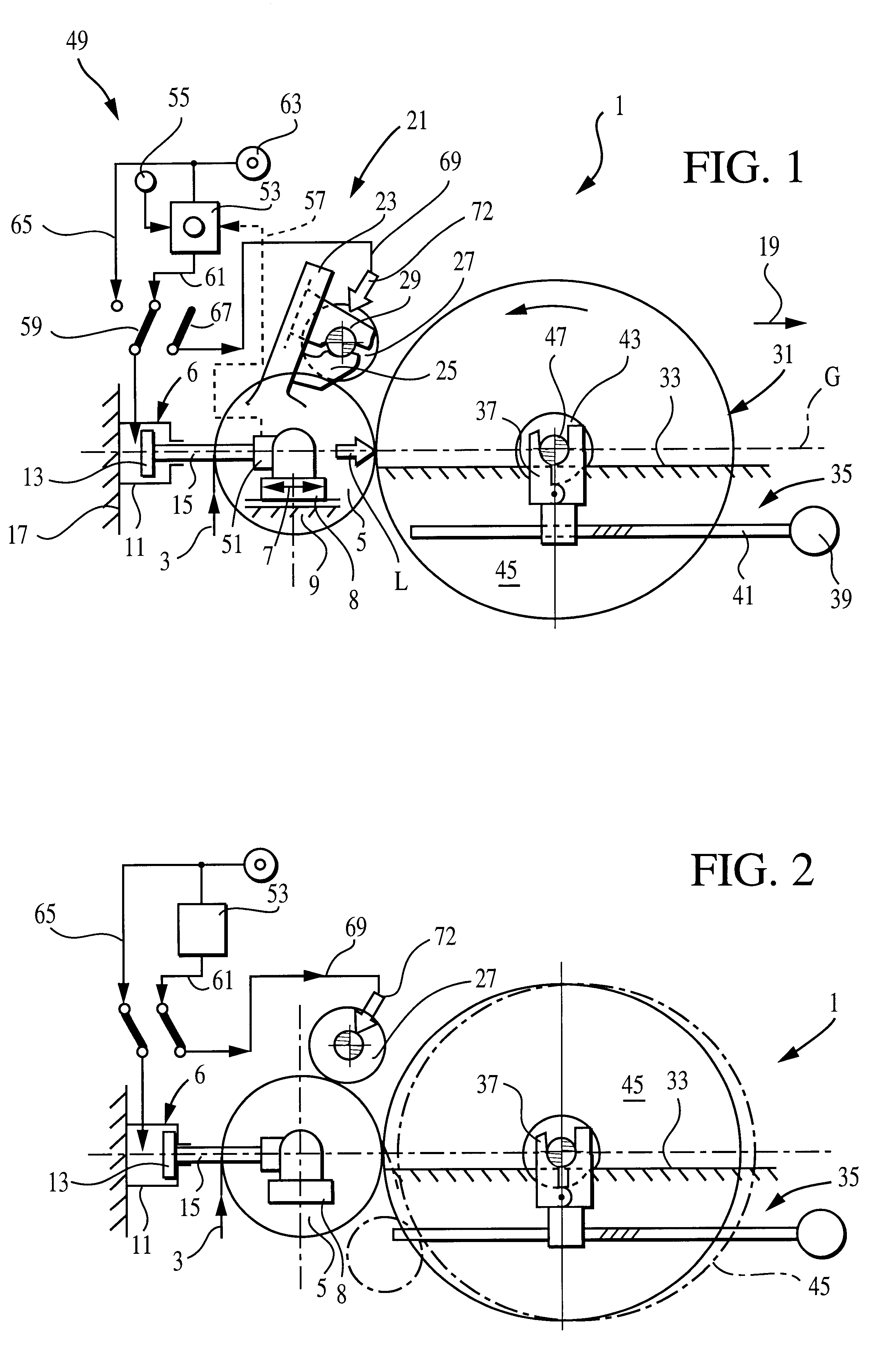 Method and apparatus for continuous winding of a web of material