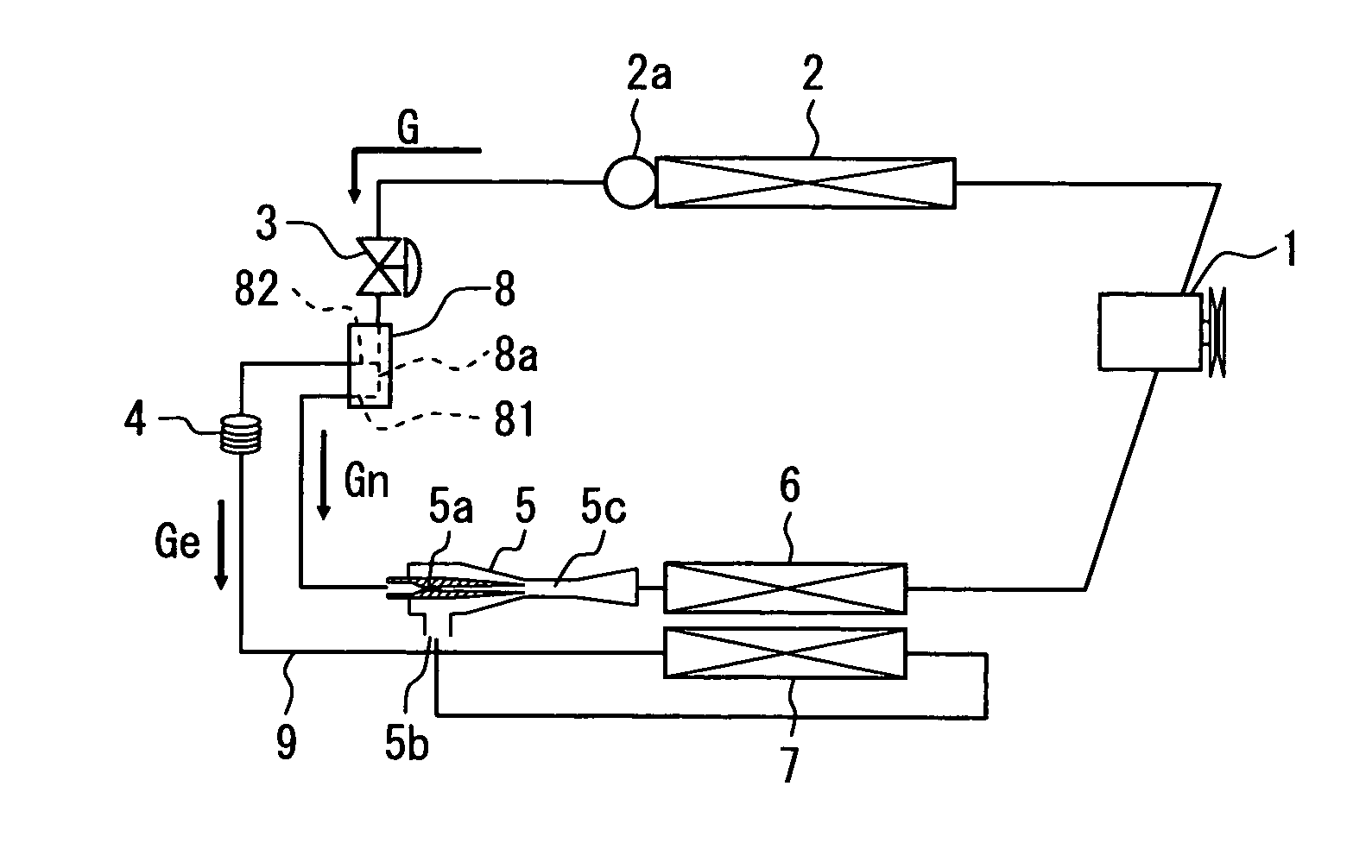 Vapor compression refrigerating cycle apparatus with an ejector and distributor