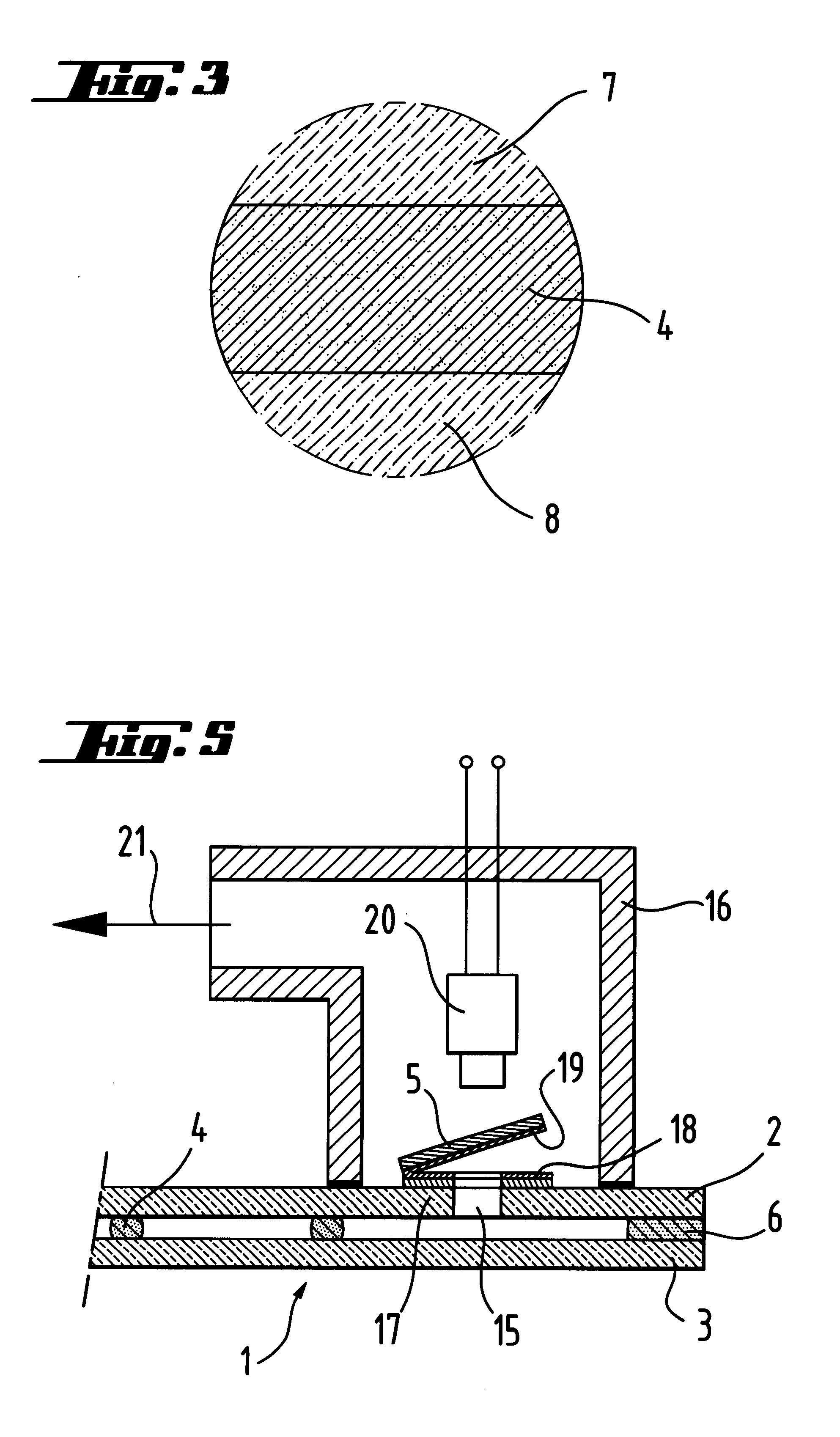 Method for producing a vacuum between two glass sheets and insulating glazing