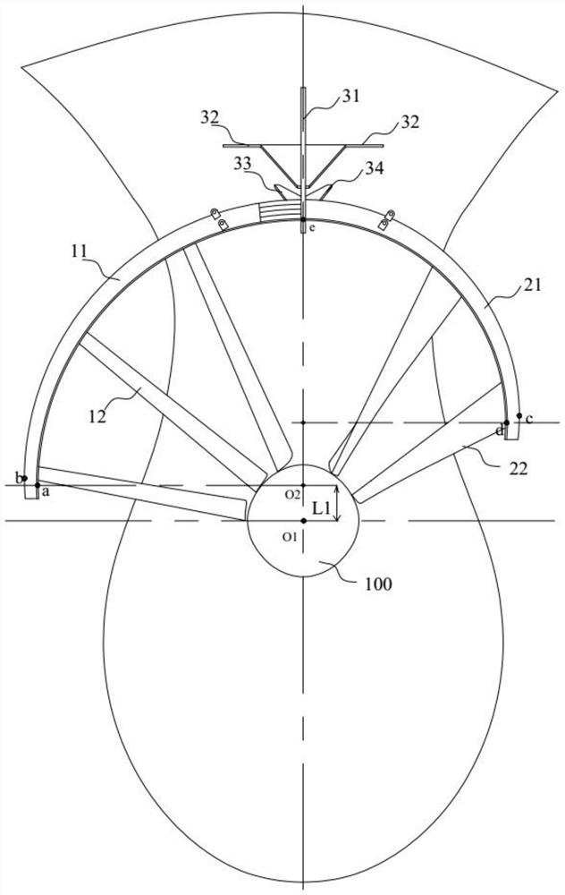 Front guide wheel and front guide wheel mounting method