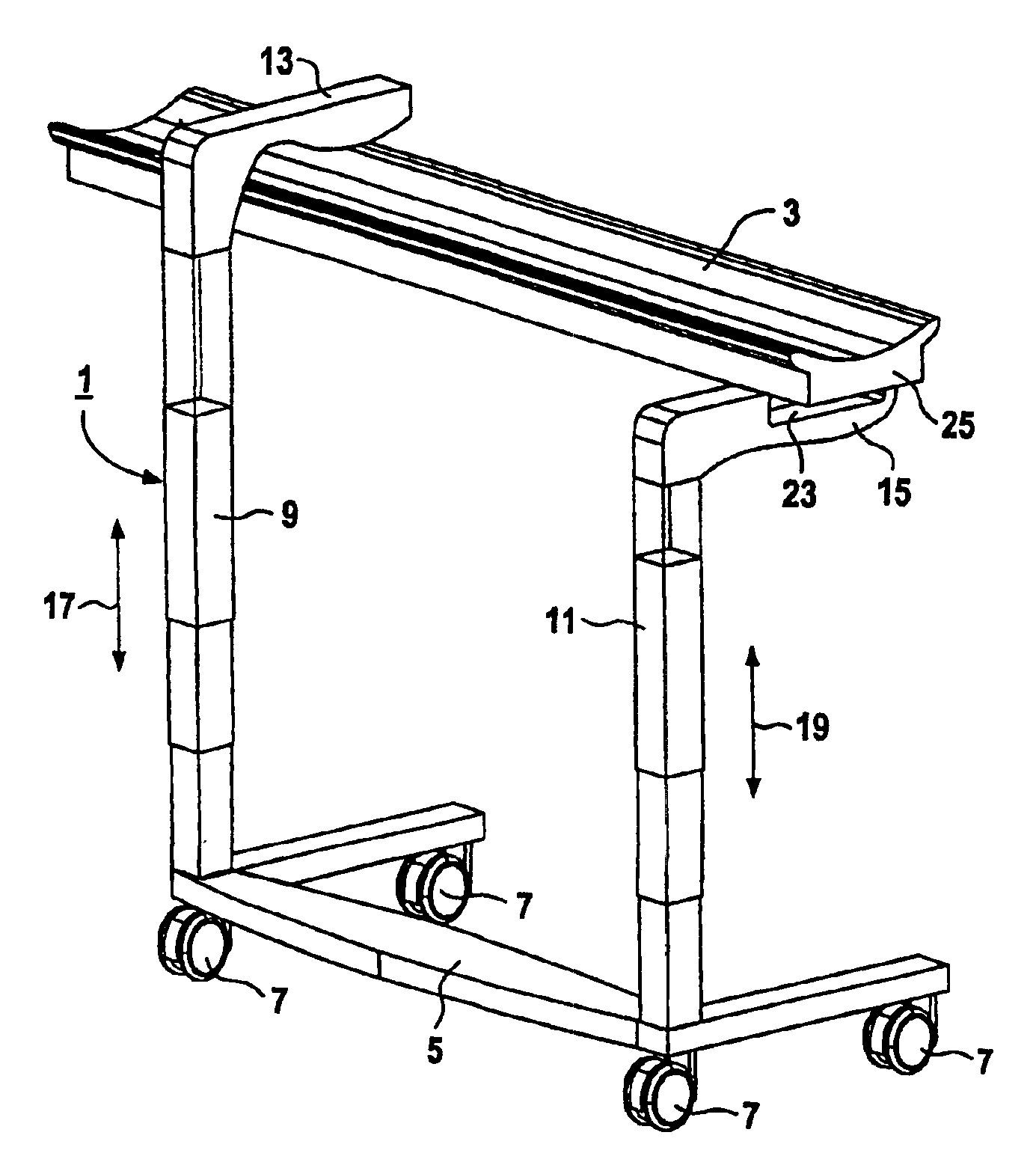 Medical examination/treatment system with multiple patient beds, and transport carriage therefor