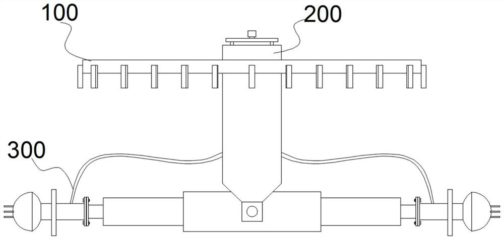 Novel railway oil tank truck cleaning device