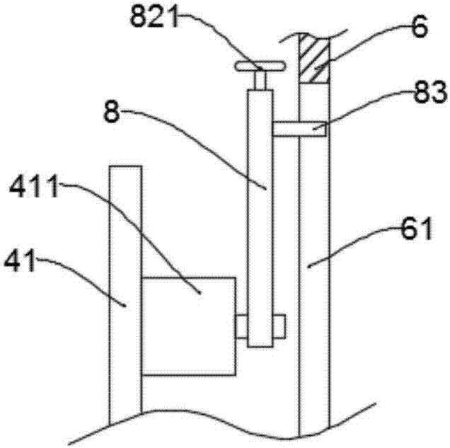 Transmission shaft cleaning device with adjustable operating range