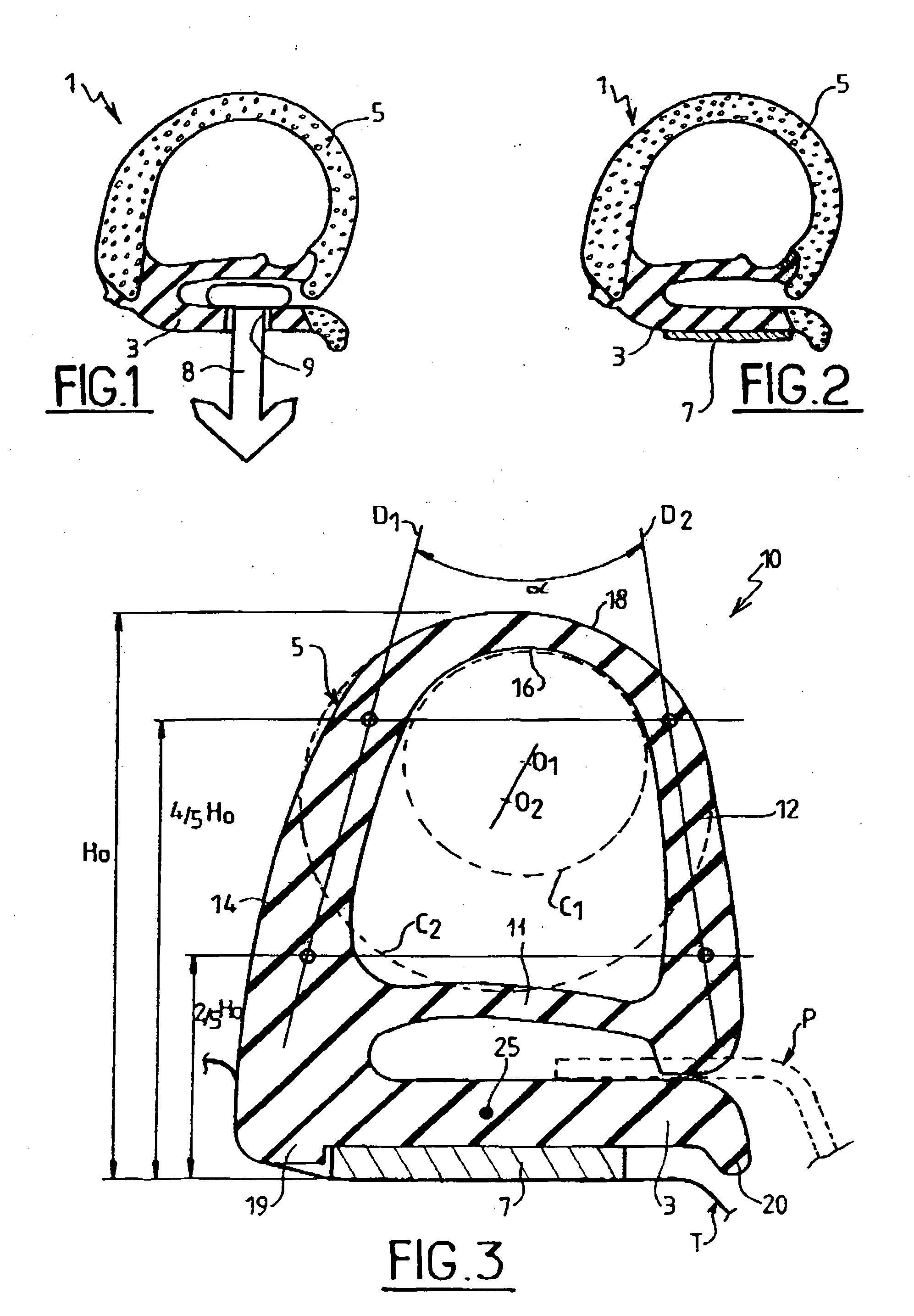 Sealing gasket for mounting on a motor vehicle door that presents at least one corner having a small radius of curvature