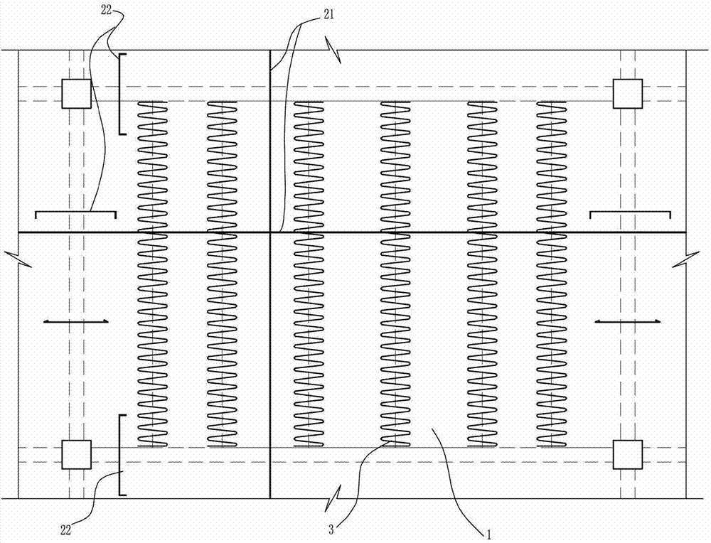 Lap joint bar type prestressed two-way laminated plate and construction method