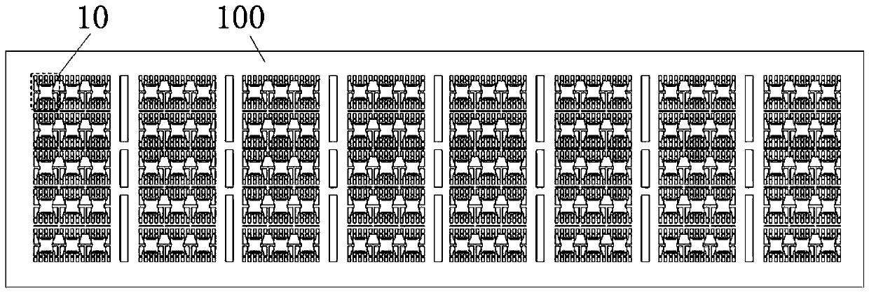 Lead frame structure with staggered pins and semiconductor device manufacturing method