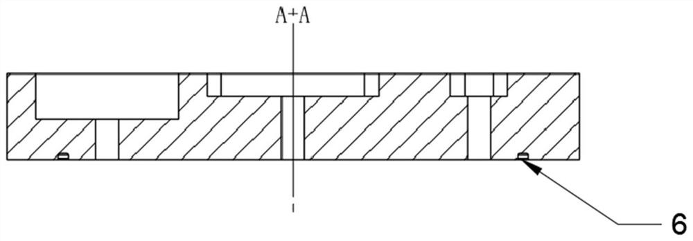 Assembly type base plate for powder bed melting additive manufacturing and using method thereof