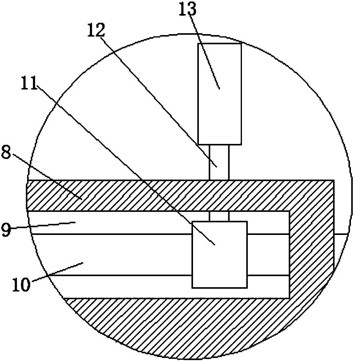 Cutting device for plastic product