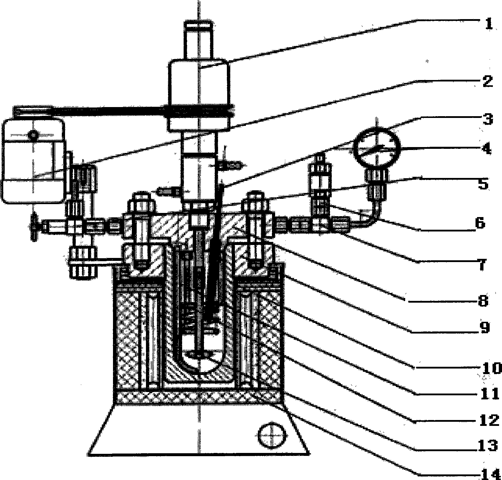 Method for catalytic wet oxidative degradation of small molecular organic acid and ammonia-nitrogen solution