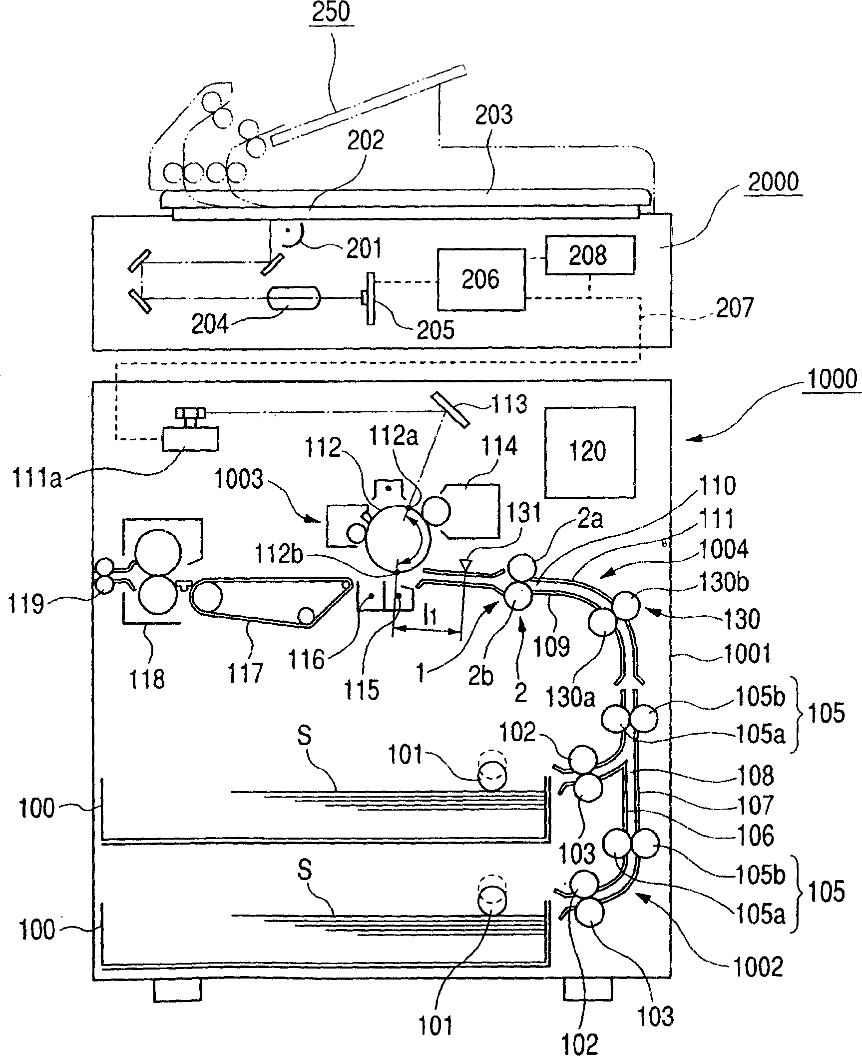 Paper sheet conveying device and image forming device