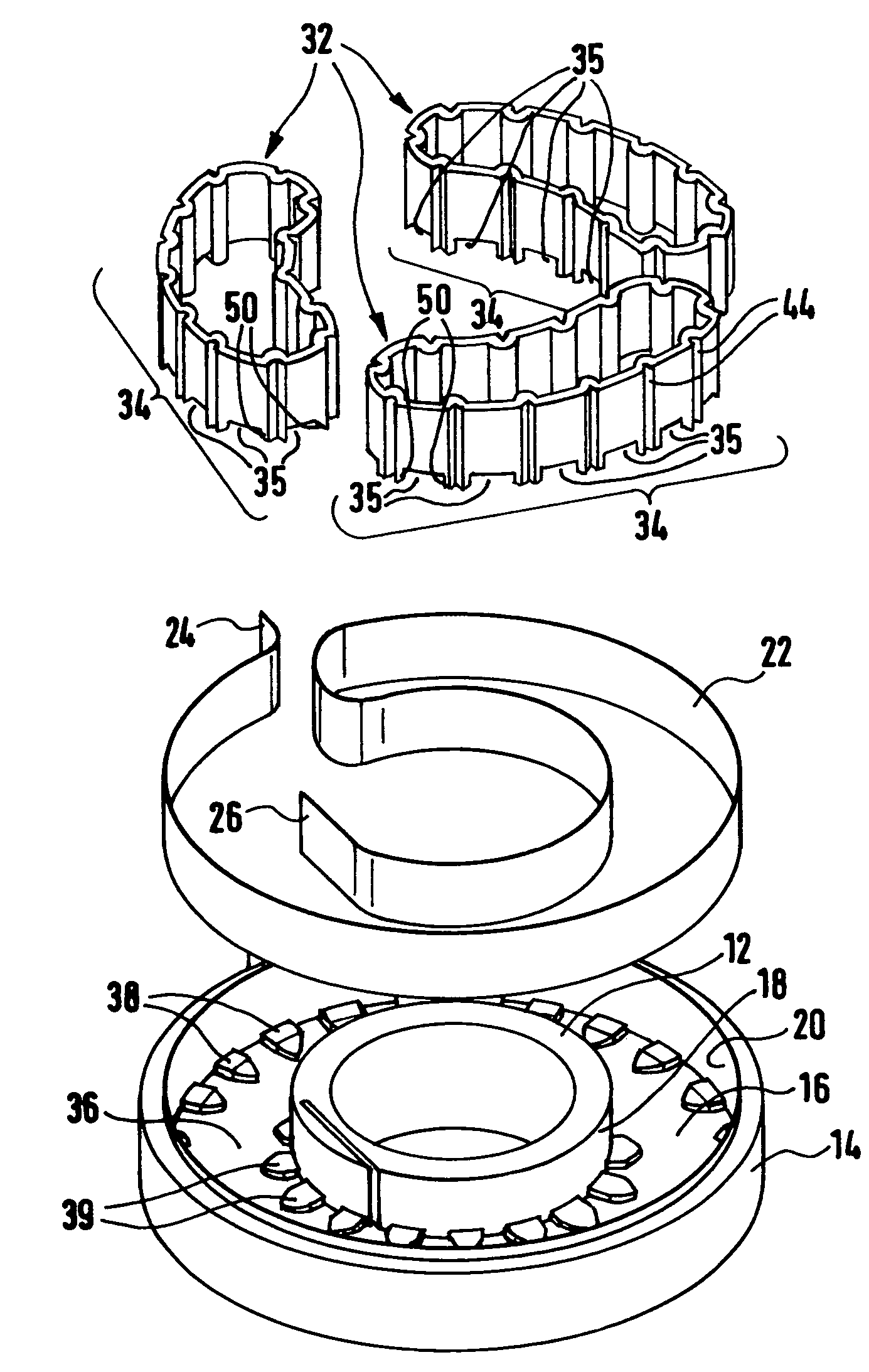 Transmission device for transmitting electrical signals between a rotor and a stator