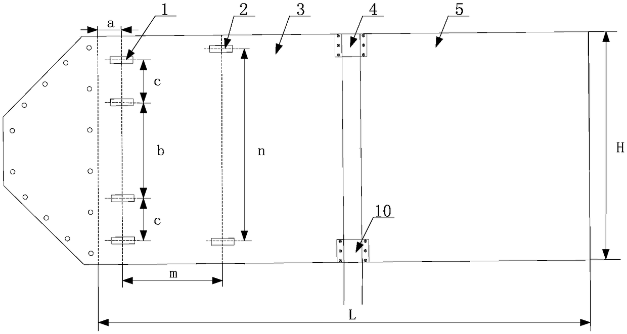 Vibration control device and method for hinged plate based on multi-laser displacement sensor