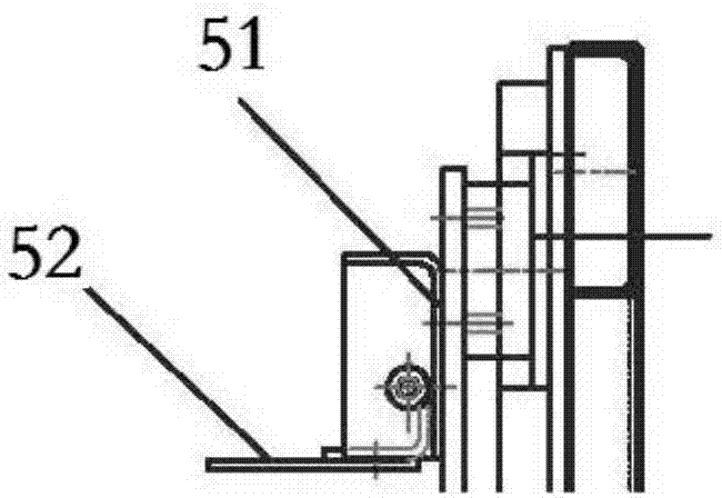 Tray stacking machine