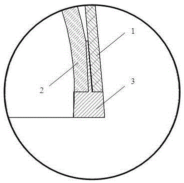 Thermal shield with high wave transparent and low aiming line error