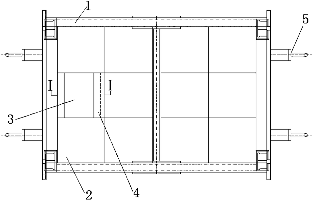 Combined steel die for highway prefabricated concrete member