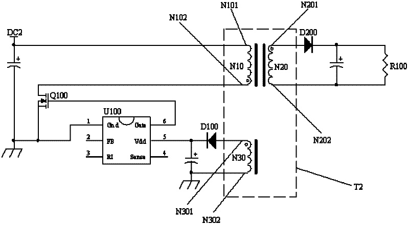 Voltage conversion circuit for forward design of auxiliary winding in flyback topology