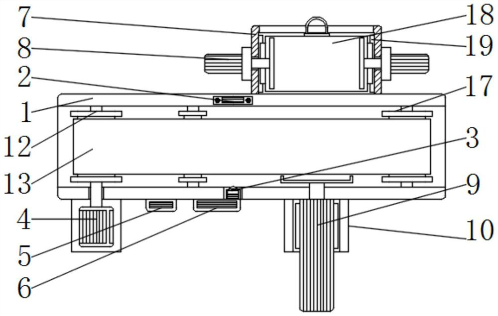 Piece arranging device for baby diaper production