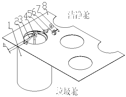 Device for fixing filter cartridge of efficient sweeping vehicle