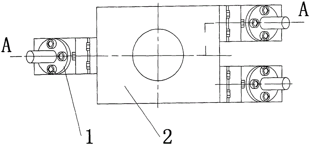 Self-locking booster compliant end gripper for tandem living hinges