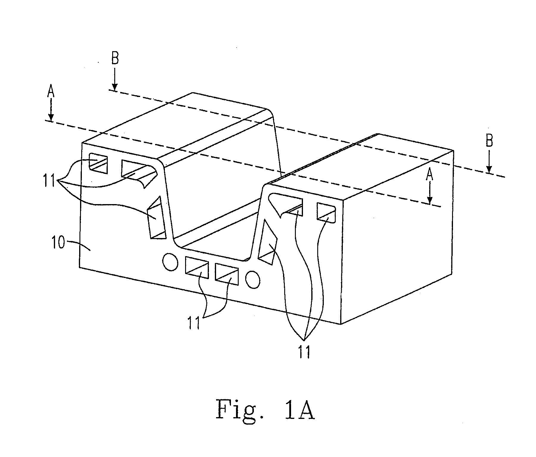 Mold and method for sectionally adjusting cooling efficiency of the mold