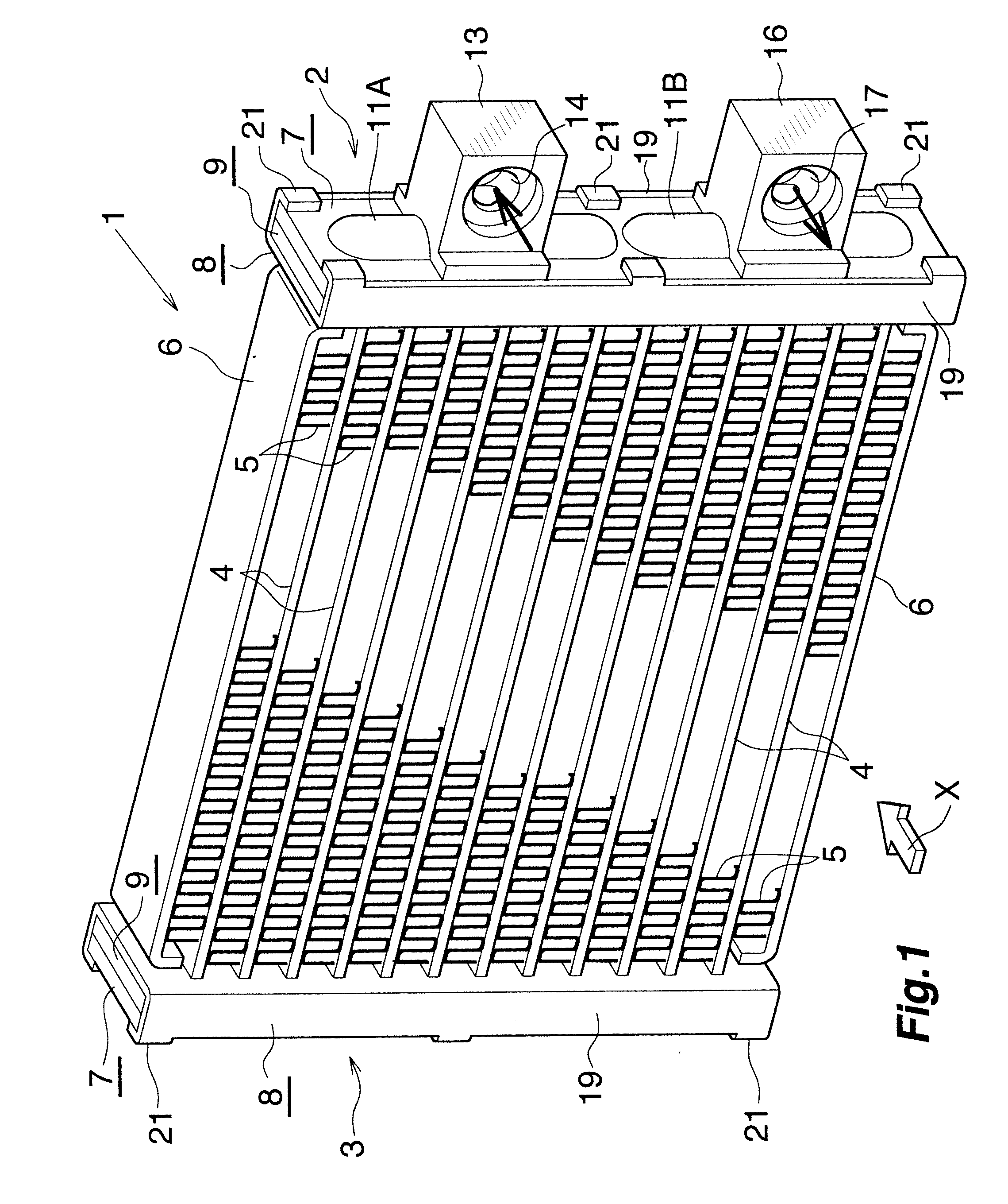 Heat exchanger and method of manufacturing outside plate used for header tanks of heat exchanger