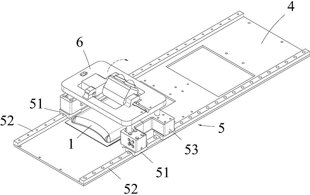 Infusion bag extruding mechanism used for penicillin bottle medicine dispensing and medicine dispensing method