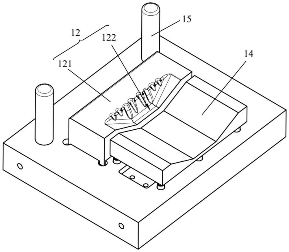 A corrugated board end forming mold and a corrugated board end forming device