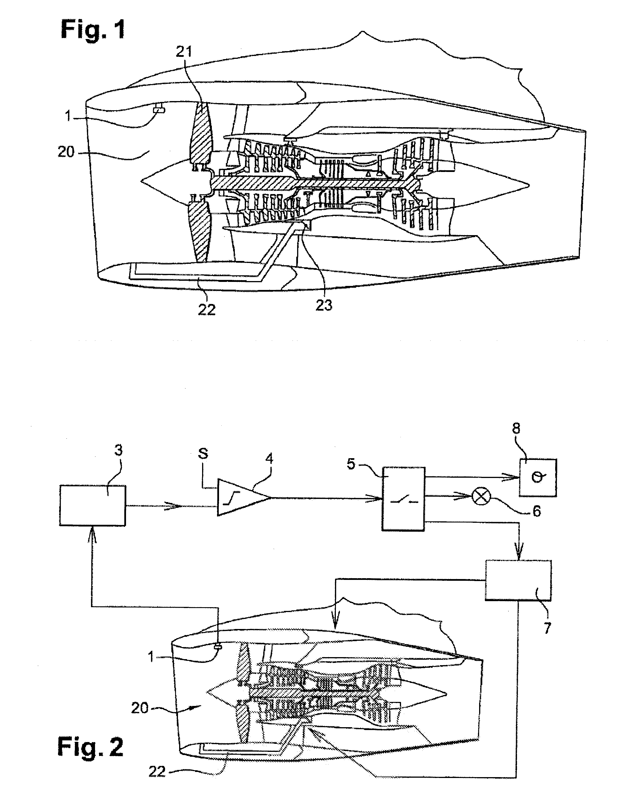 Device for protection against icing for aircraft engines and related de-icing method
