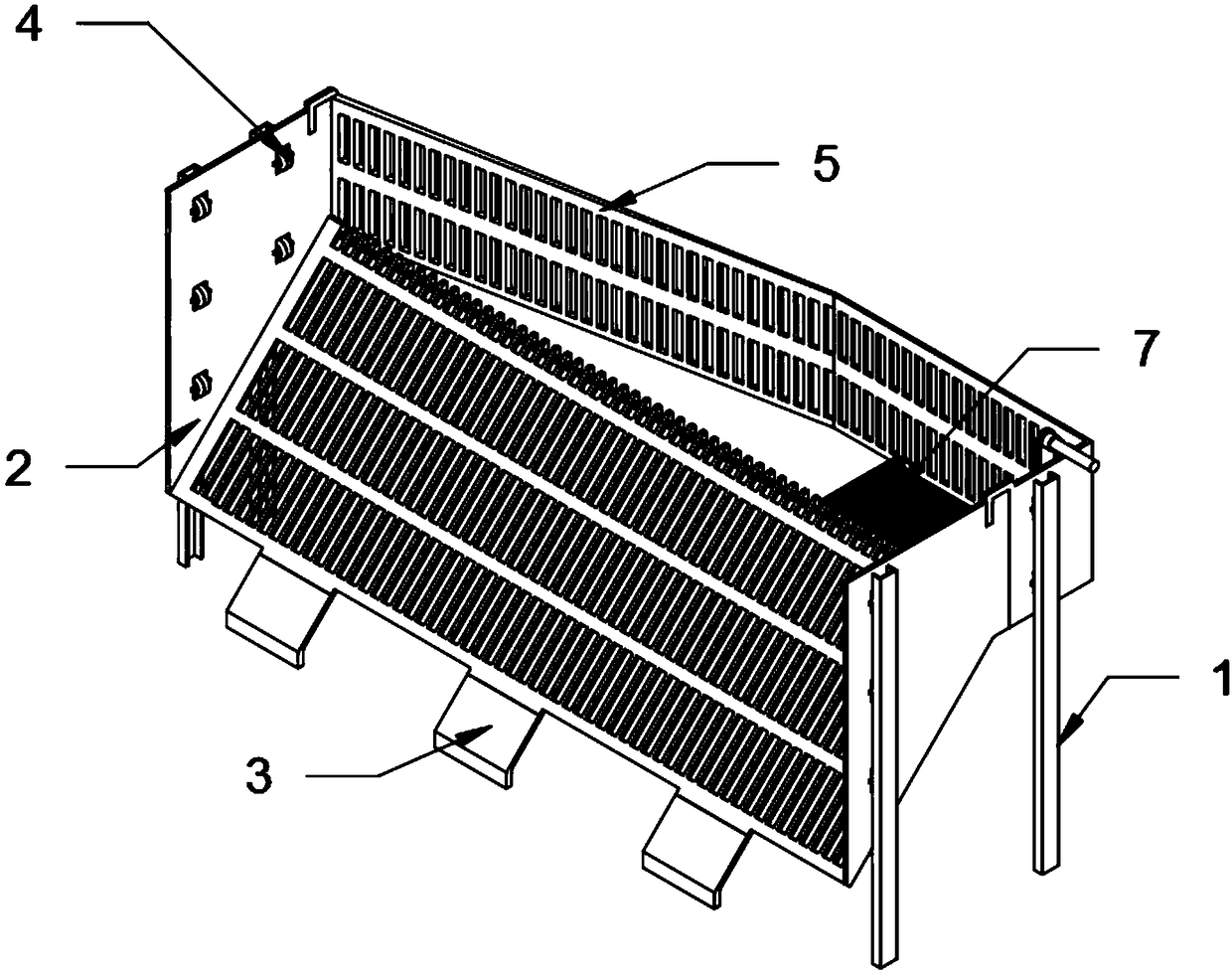 Environmental-friendly blocking and collecting device for water channel garbage treatment