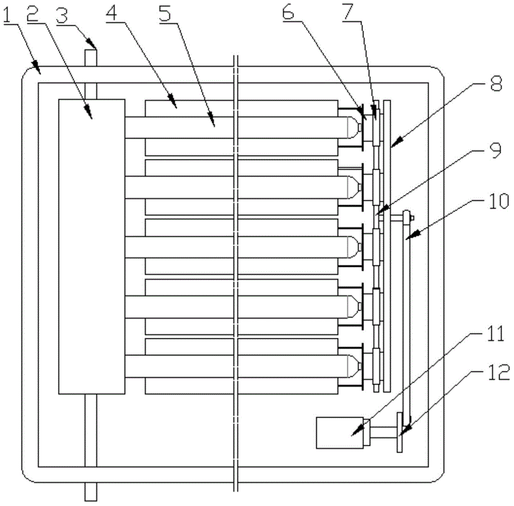 Solar thermal collector and method for converting solar energy into mesothermal heat energy by utilizing same