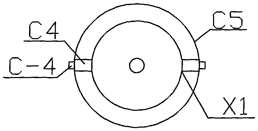 The transmission device of the electric shaver with the changing angles of the heads forming an angle with each other