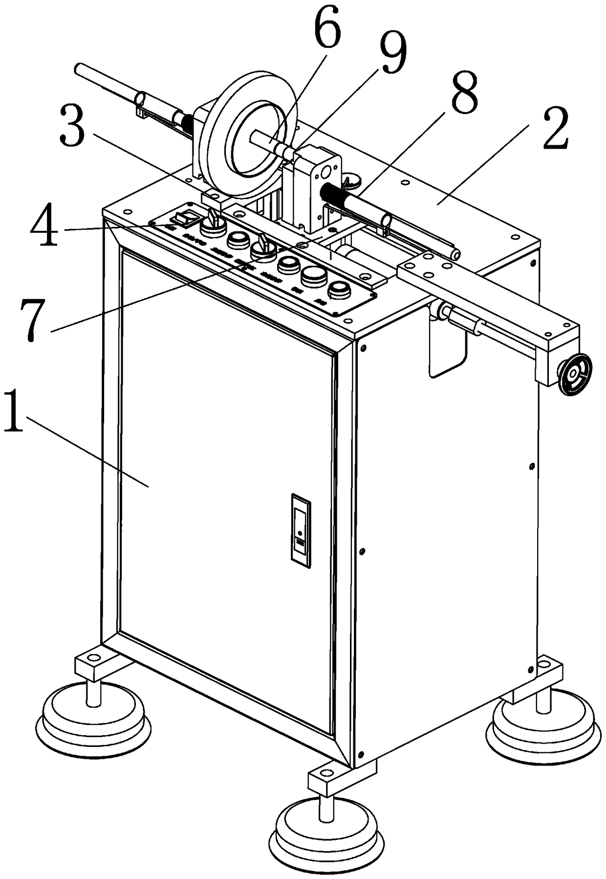 A fully automatic circlip assembly machine for shafts