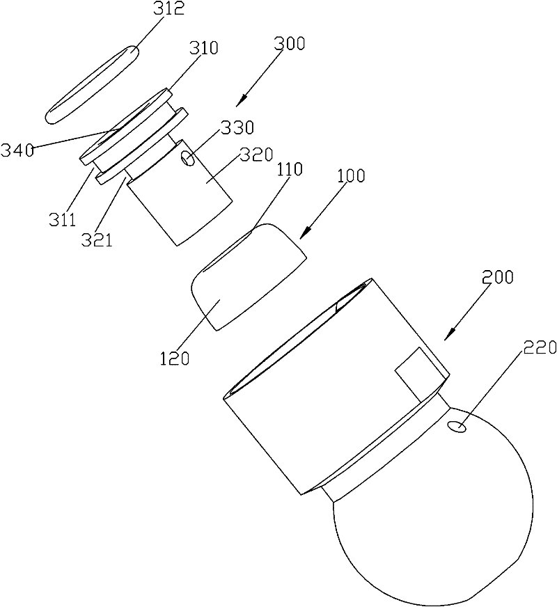 Suction retaining device used in water channel field