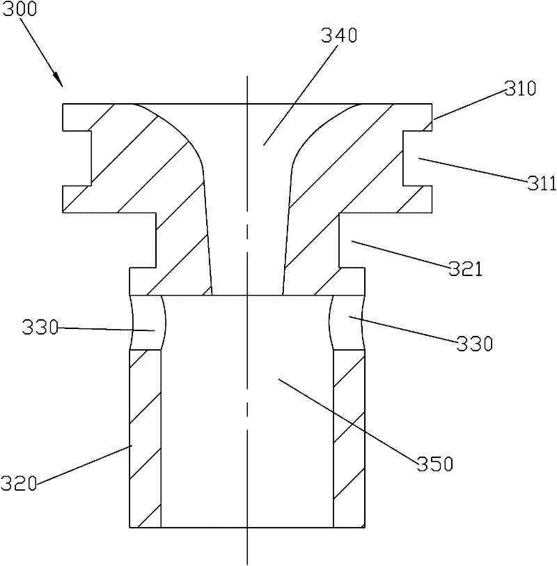 Suction retaining device used in water channel field