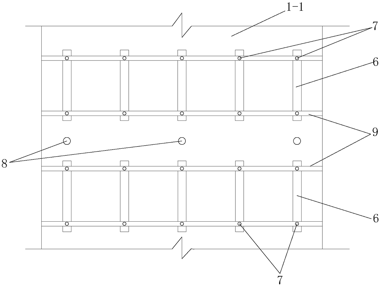 Composite supporting system for coal mine rectangular gate roadway during pressure bump based on strong-releasing and strong-supporting theory