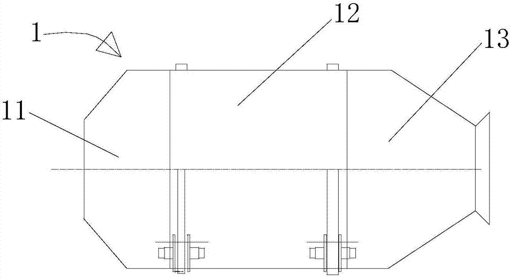 Pelletizing device for titanium concentrate