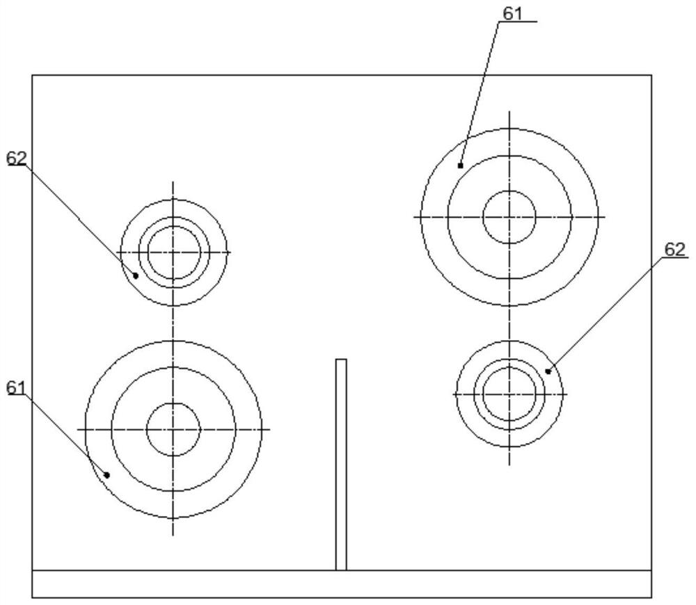 Steel pipe close-range inner and outer wall flushing device after acid pickling