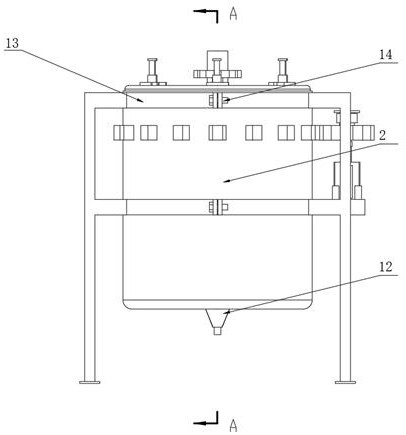 A mineral impurity separation device for oil extraction