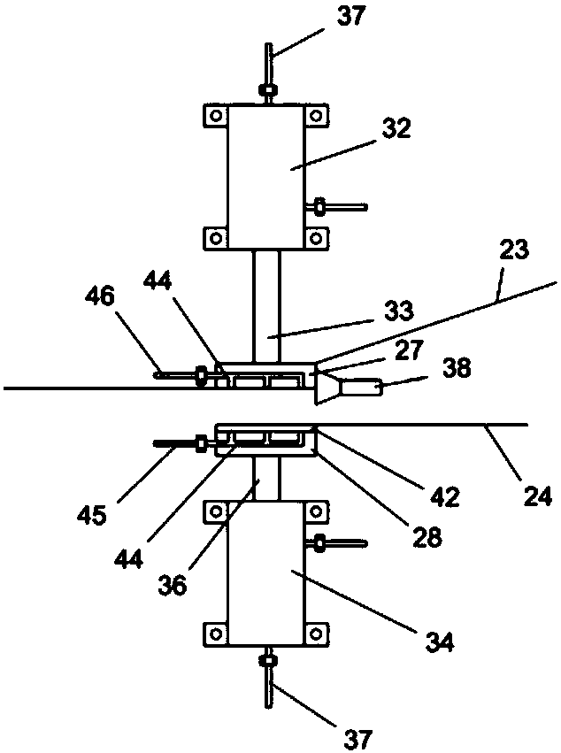 Continuous rolling device for spinning and dyeing