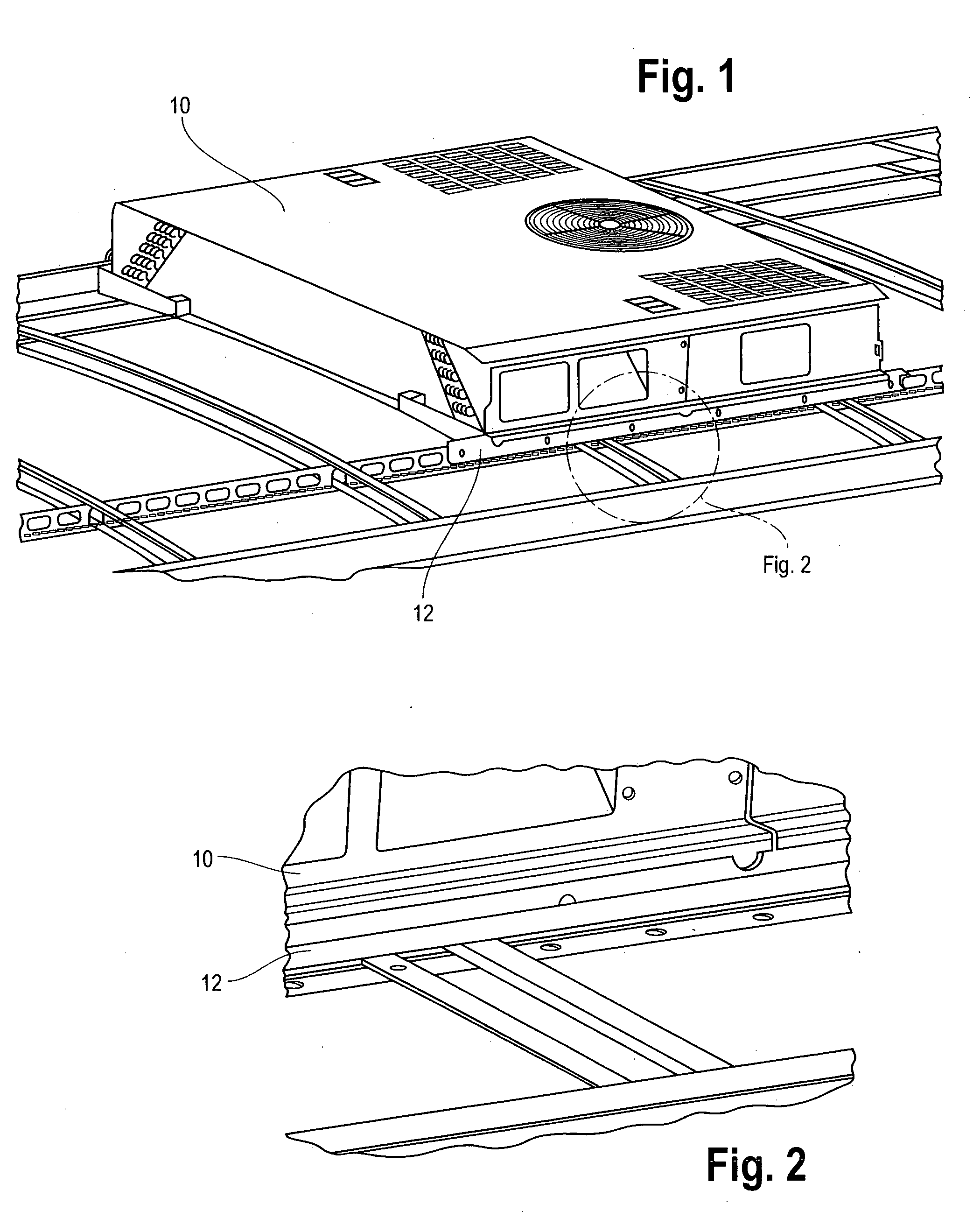 Modular rooftop air conditioning system mounting arrangement