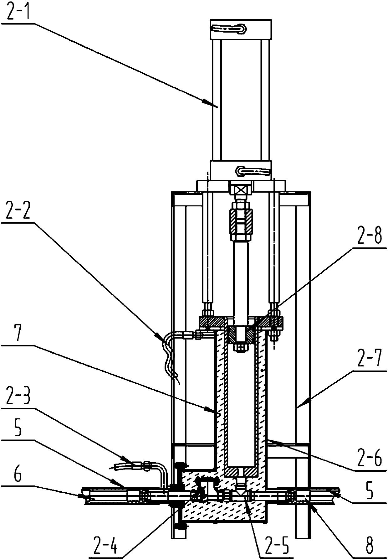 Medium-temperature and high-pressure wax preparing device