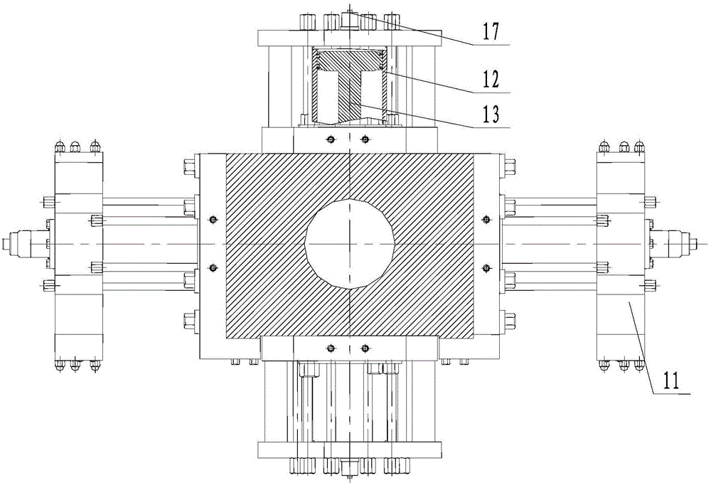 Pressure control device for continuous circulating drilling