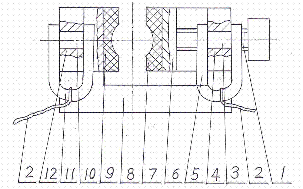 Cassava stem clamp