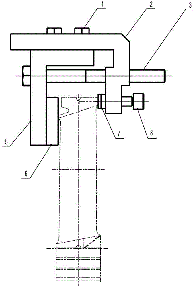 Measuring method of banding clearance of movable vane of rotor of steam turbine and clamping device